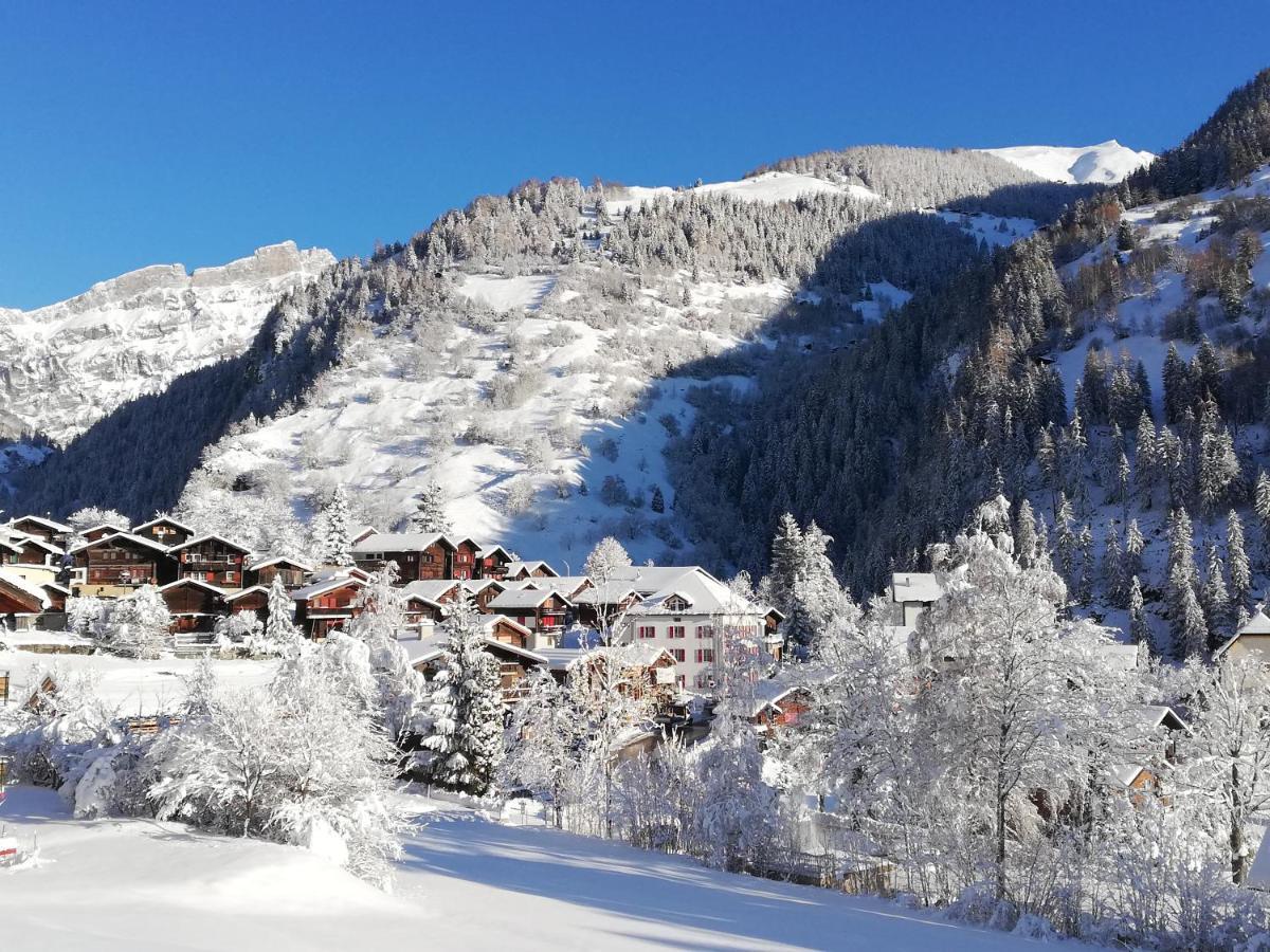 Chalet Waldrand Inden Buitenkant foto